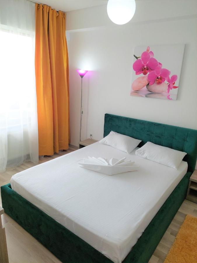 North Club Apartments Mamaia Exterior foto