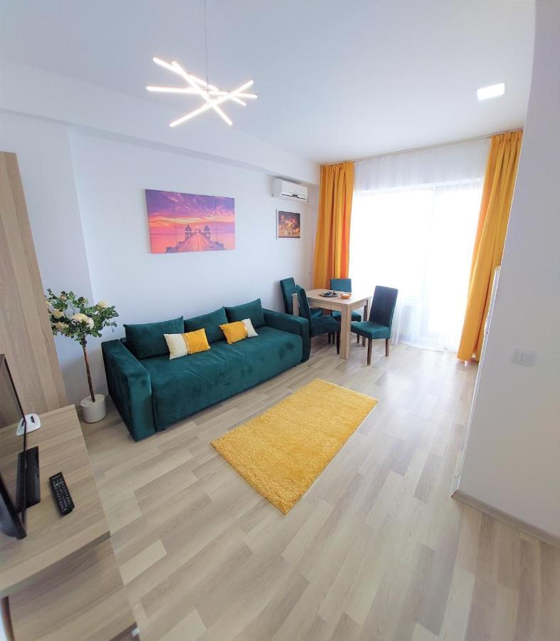 North Club Apartments Mamaia Exterior foto